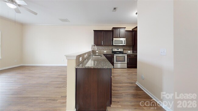 Building Photo - 2822 Hopeton Ct