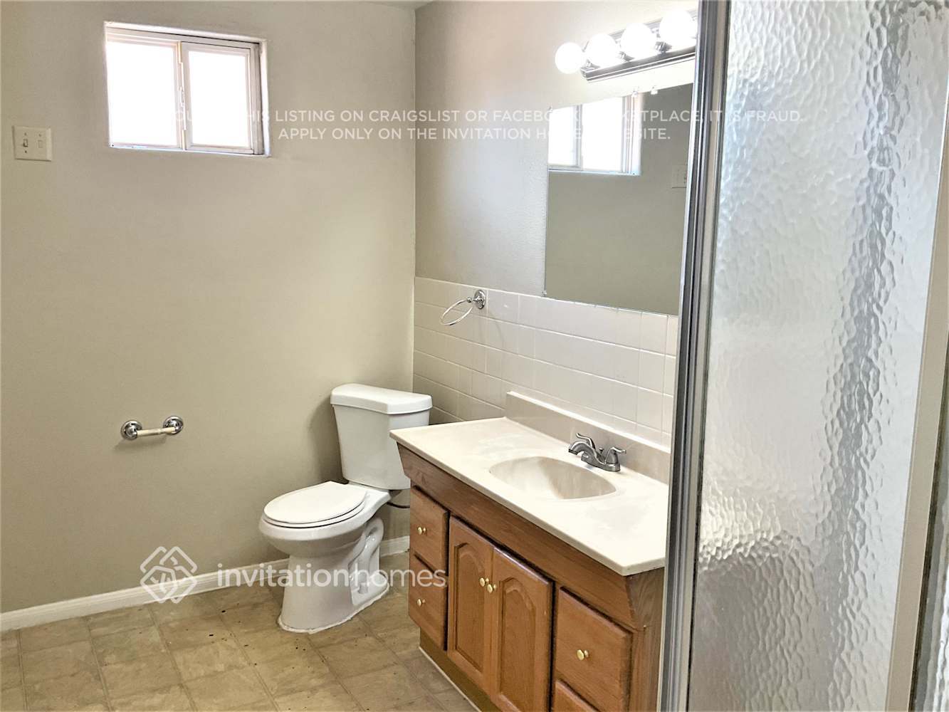 Building Photo - 7250 Topeka Dr