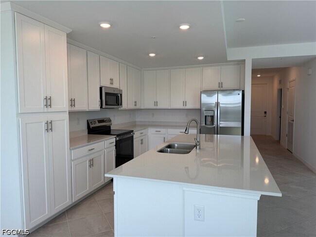 Building Photo - 18411 Copperhead Dr
