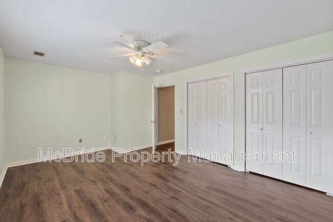 Building Photo - 928 Hunting Horn Wy