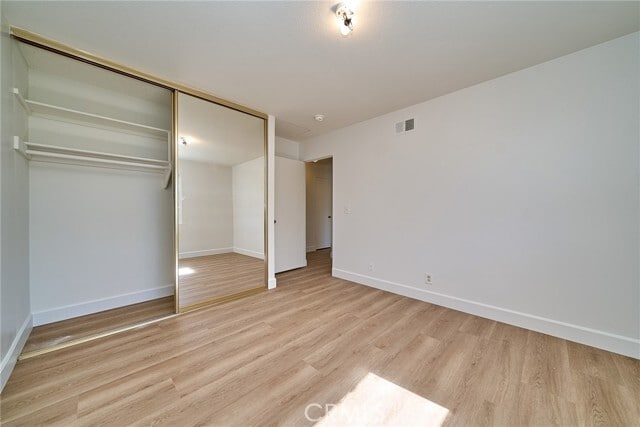 Building Photo - 27916 Alvarez Dr