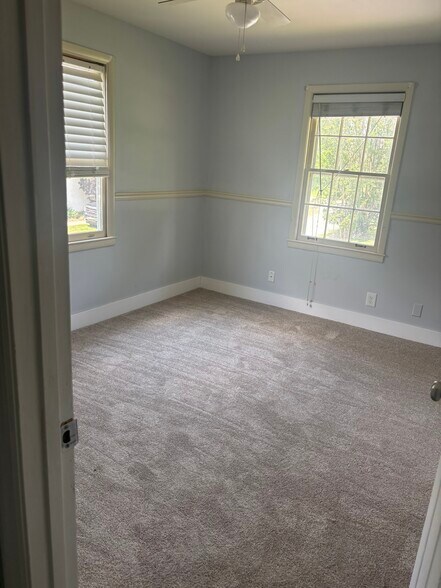 Building Photo - 7108 Cobb Cir