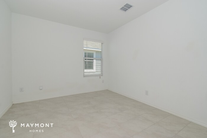Building Photo - 5817 Rockrose Ln