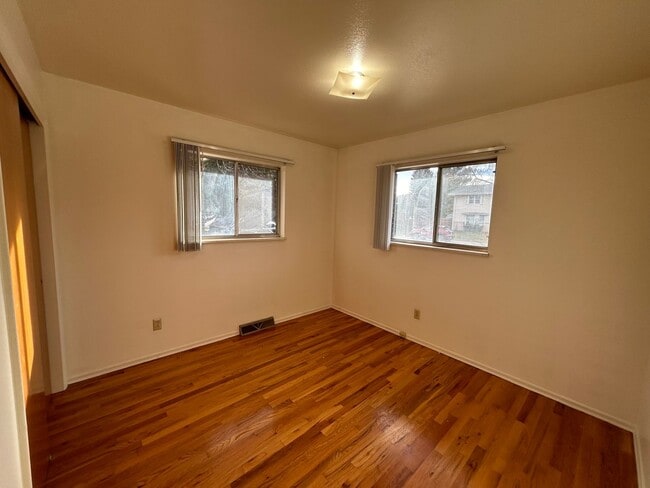 Building Photo - 1012 Morgan St