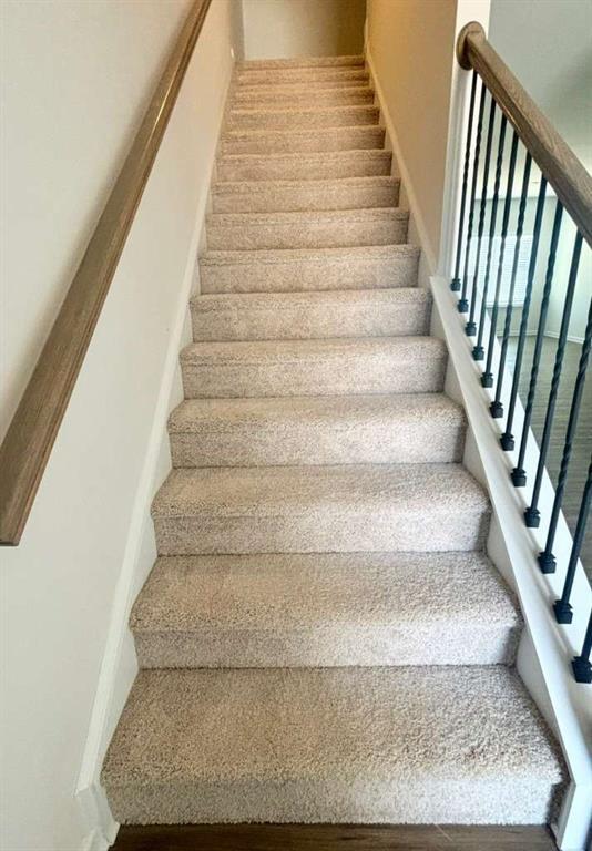 Building Photo - 503 Alma St