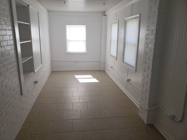 Building Photo - 17293 Riddick Rd