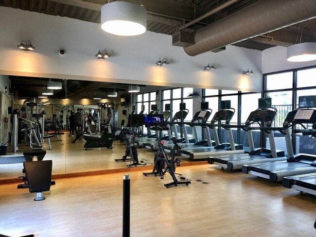 Building Photo - Pacifica Honolulu, Pet Friendly - 2BR/2BA ...