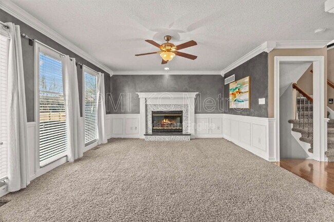 Building Photo - 824 SE 11 Terrace