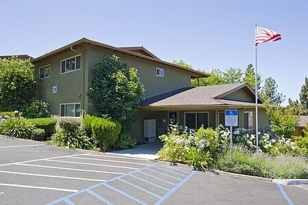 Building Photo - 22842 Vermont St