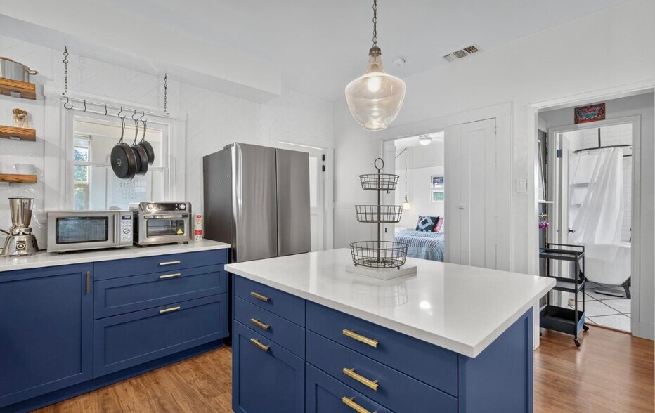 Building Photo - 3624 34th St