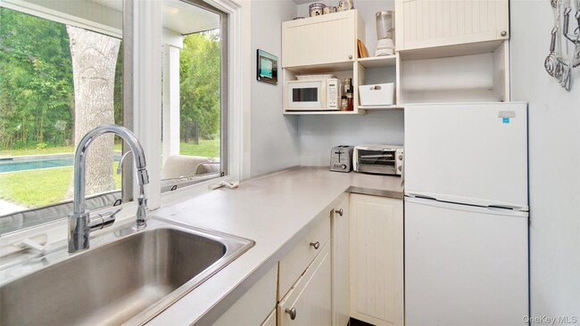 Building Photo - 9 Ocame Ave