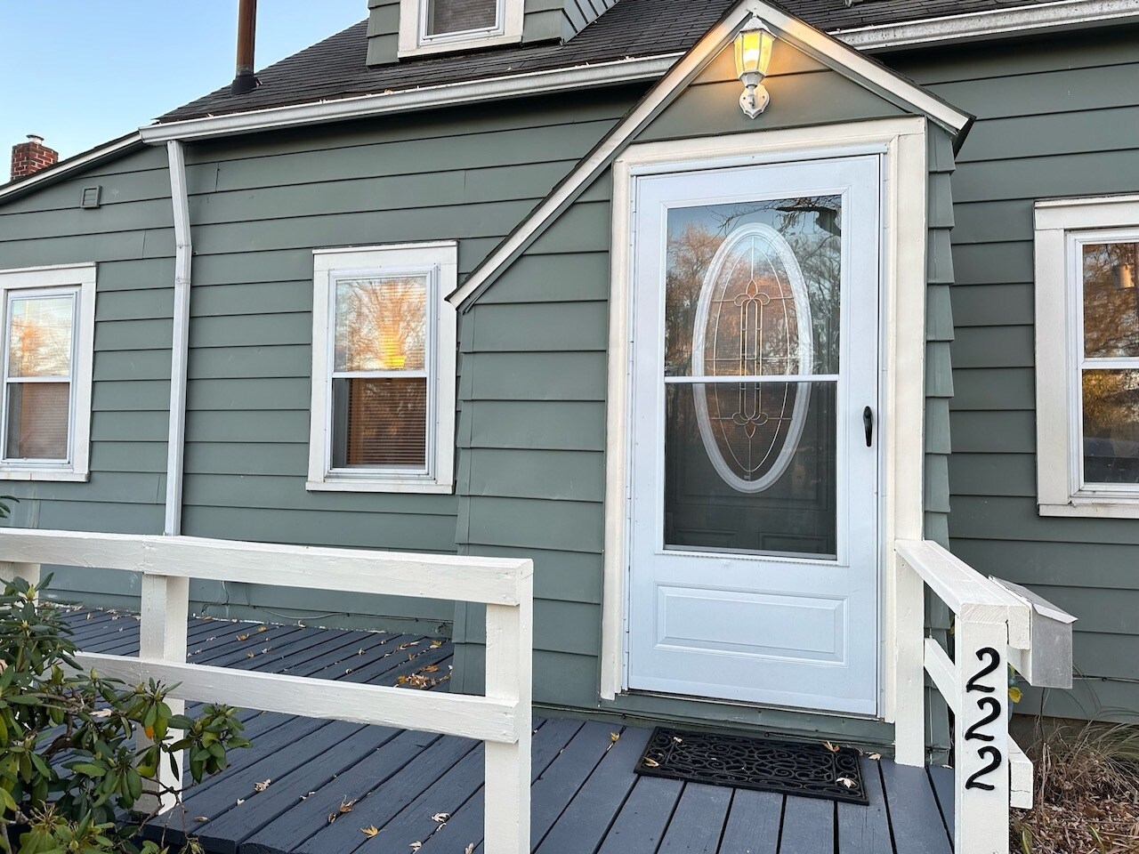 Building Photo - 222 W Union St