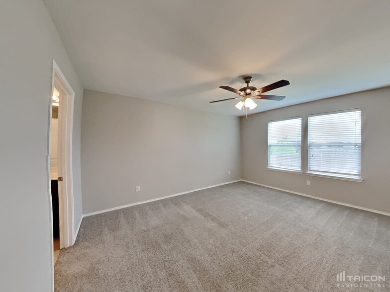 Building Photo - 1704 Abby Creek Dr