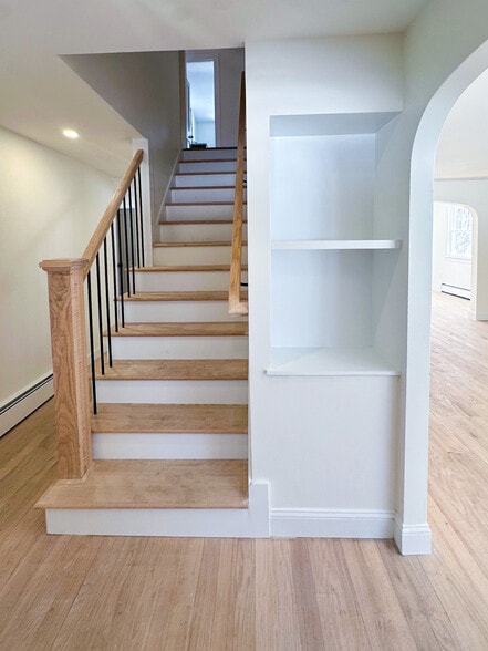 Building Photo - 39 Prospect St