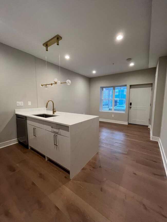 Building Photo - Brand New Constructed 2 BR/2.5 BA Apartmen...