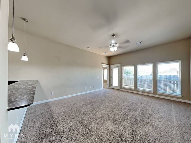 Building Photo - 18112 Manera Wy