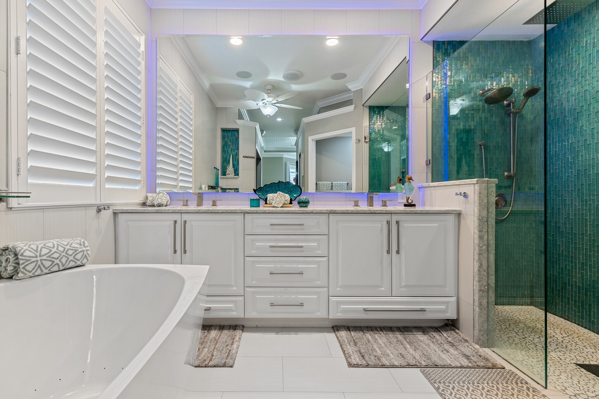 Building Photo - 7236 Orchid Island Pl