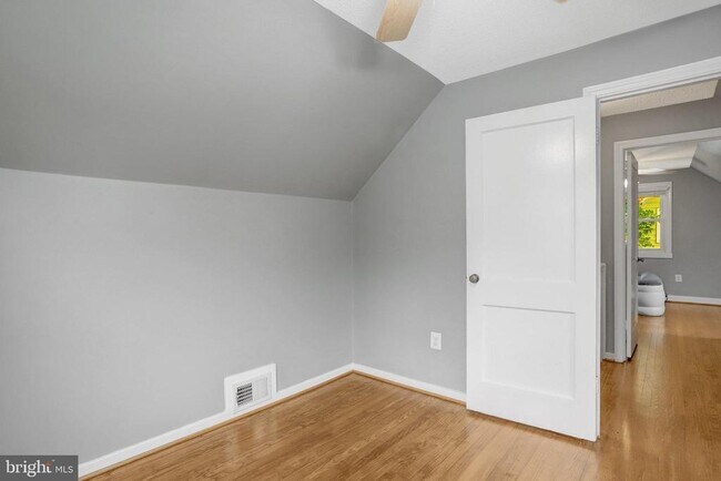 Building Photo - 6735 Williams Dr