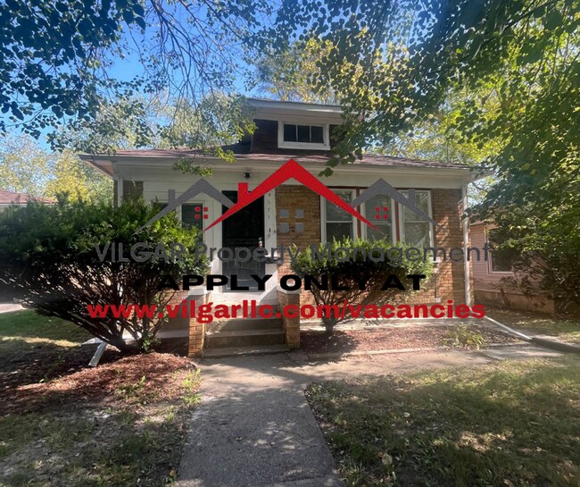Building Photo - A diamond in the rough …. 2 large bedrooms...