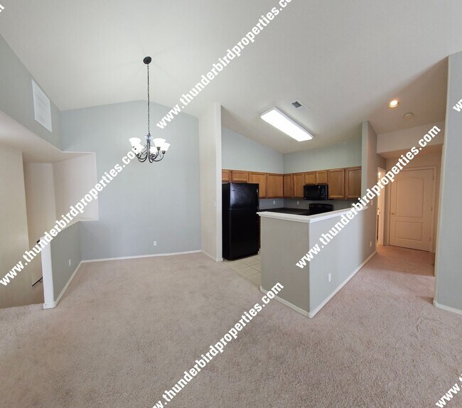 Building Photo - Gated Community available NOW!