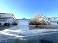 Building Photo - 2535 E Norberry St
