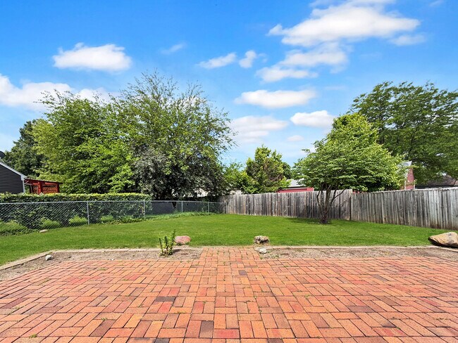 Building Photo - 2630 Stubblefield Ct