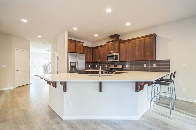 Building Photo - 9745 SW 171st Ave