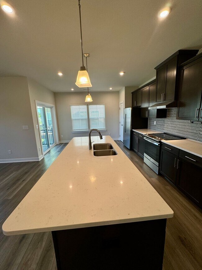 Building Photo - Beautiful, 3BR/3BA, Ranch with Bonus Room in Harrisburg