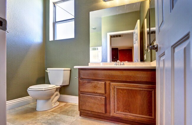 Building Photo - 6807 Pleasantville Ct