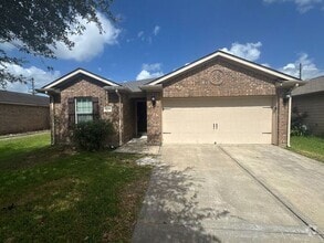 Building Photo - Spacious Hockley Home with Attached 2-Car ...