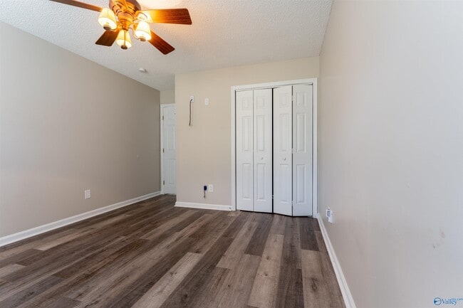 Building Photo - 107 Bridgestone Dr NE