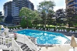 Complex pool - 20 Hillside Terrace