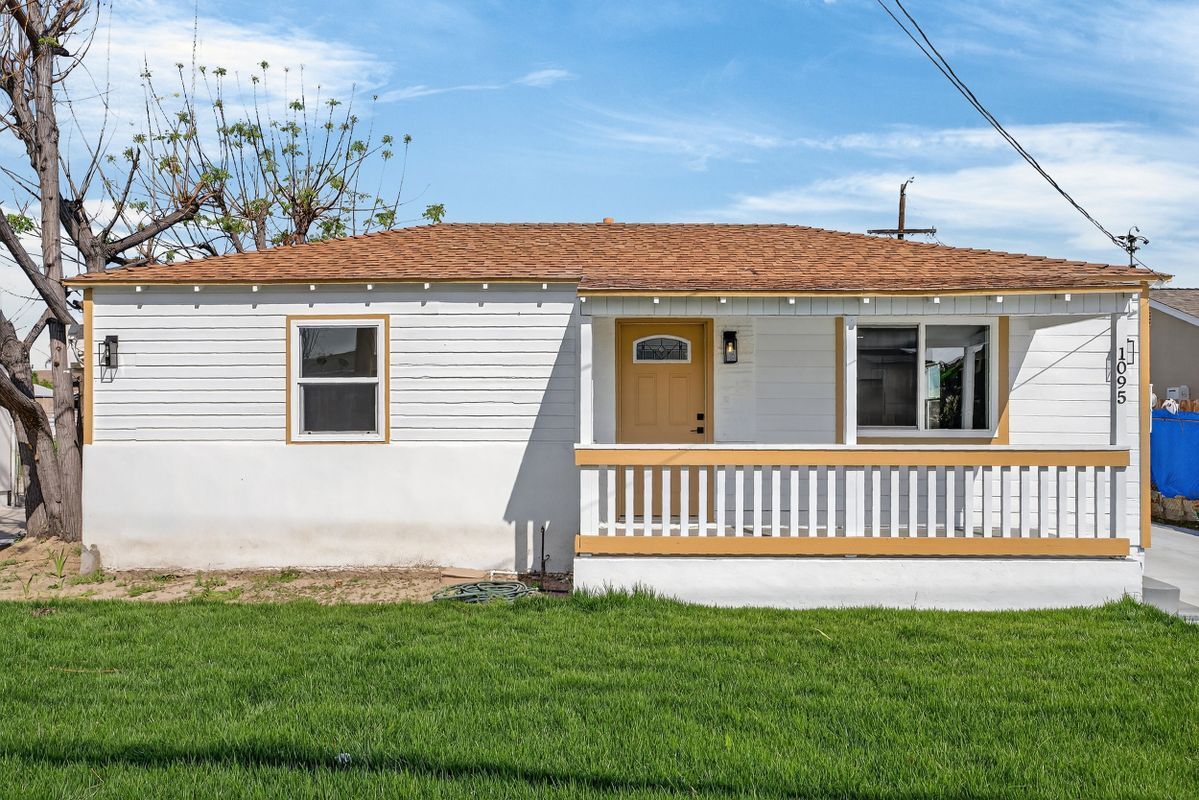 Building Photo - 1095 E Phillips Blvd