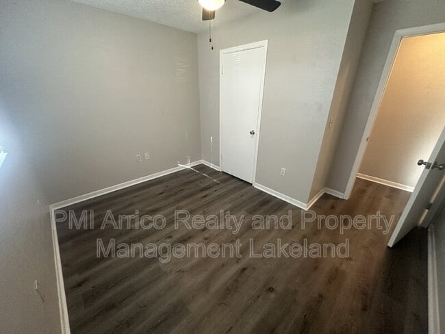 Building Photo - 4715 Kanoy Dr