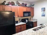 Building Photo - Long Term Rental- Oro Grande Lodge 205