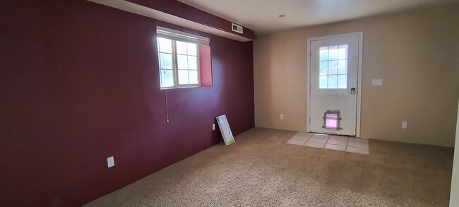 Building Photo - 2175 N Bandtail Cir