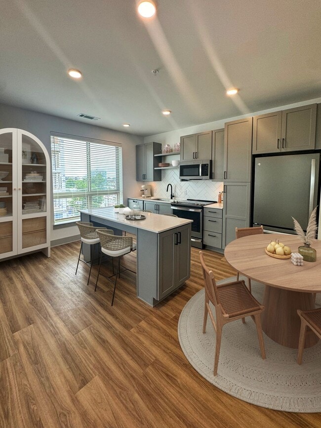 Floorplan - South and Hollis