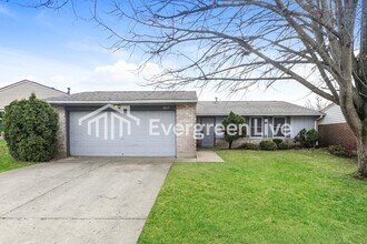 Building Photo - 8615 Baton Rouge Dr