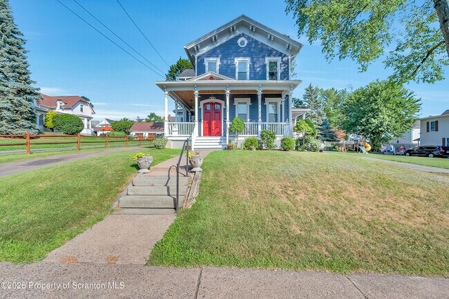 Building Photo - 1724 Monsey Ave