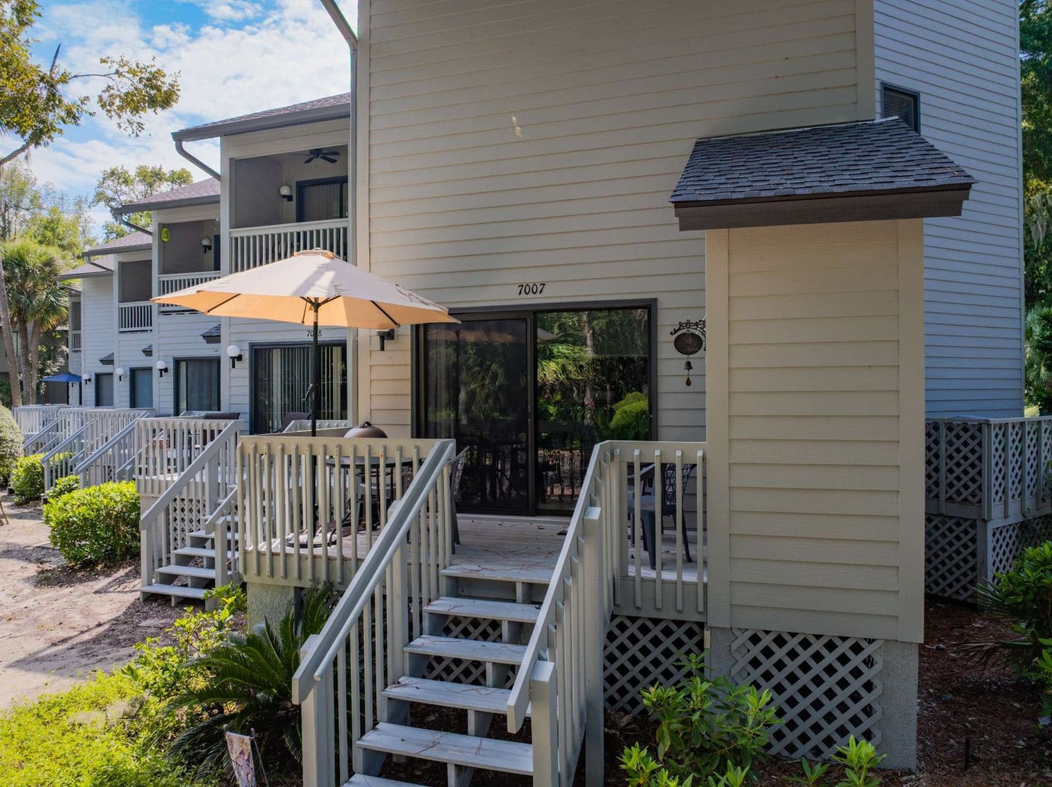 Building Photo - 137 Cordillo Pkwy