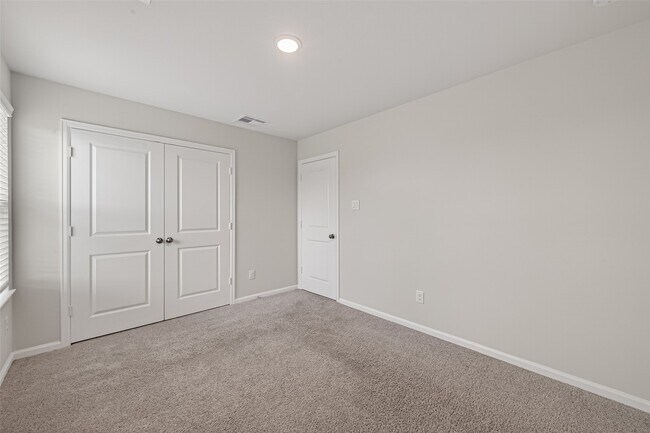 Building Photo - 5823 Fresh View Ct