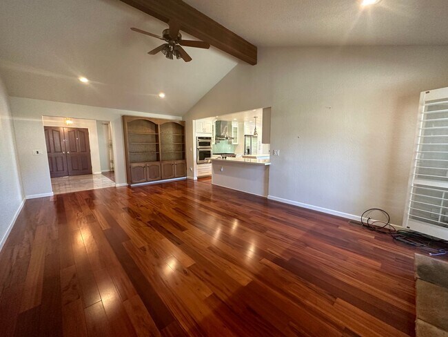 Building Photo - 2601 Bardolino Ln