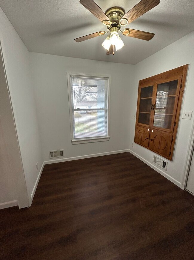 Building Photo - 20808 E 13th Terrace Ct S