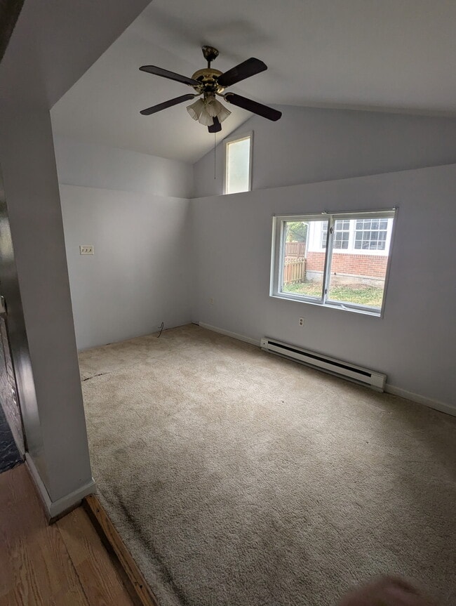 Building Photo - 2353 Little Georgetown Rd