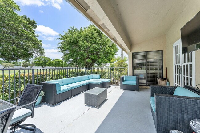 Building Photo - 8080 Burlington Ct