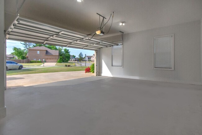 Building Photo - 8954 Caraway Ln