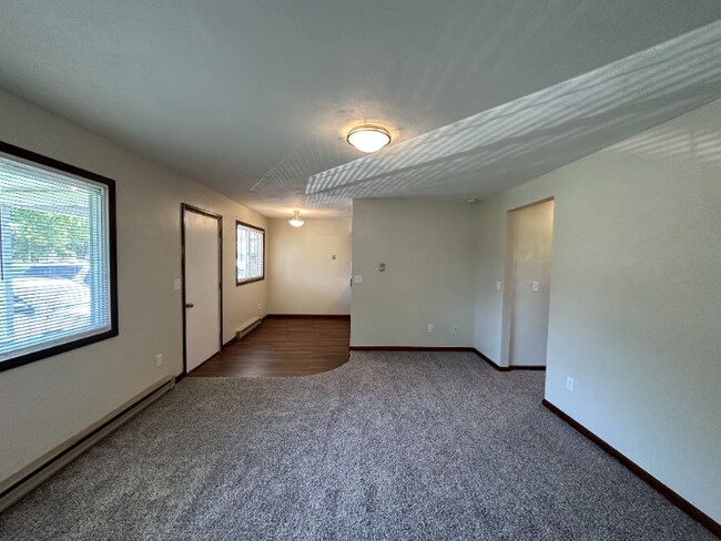 Building Photo - 6995 W 200 N