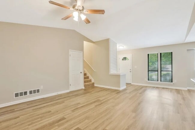 Building Photo - 5144 Forest Mist Dr