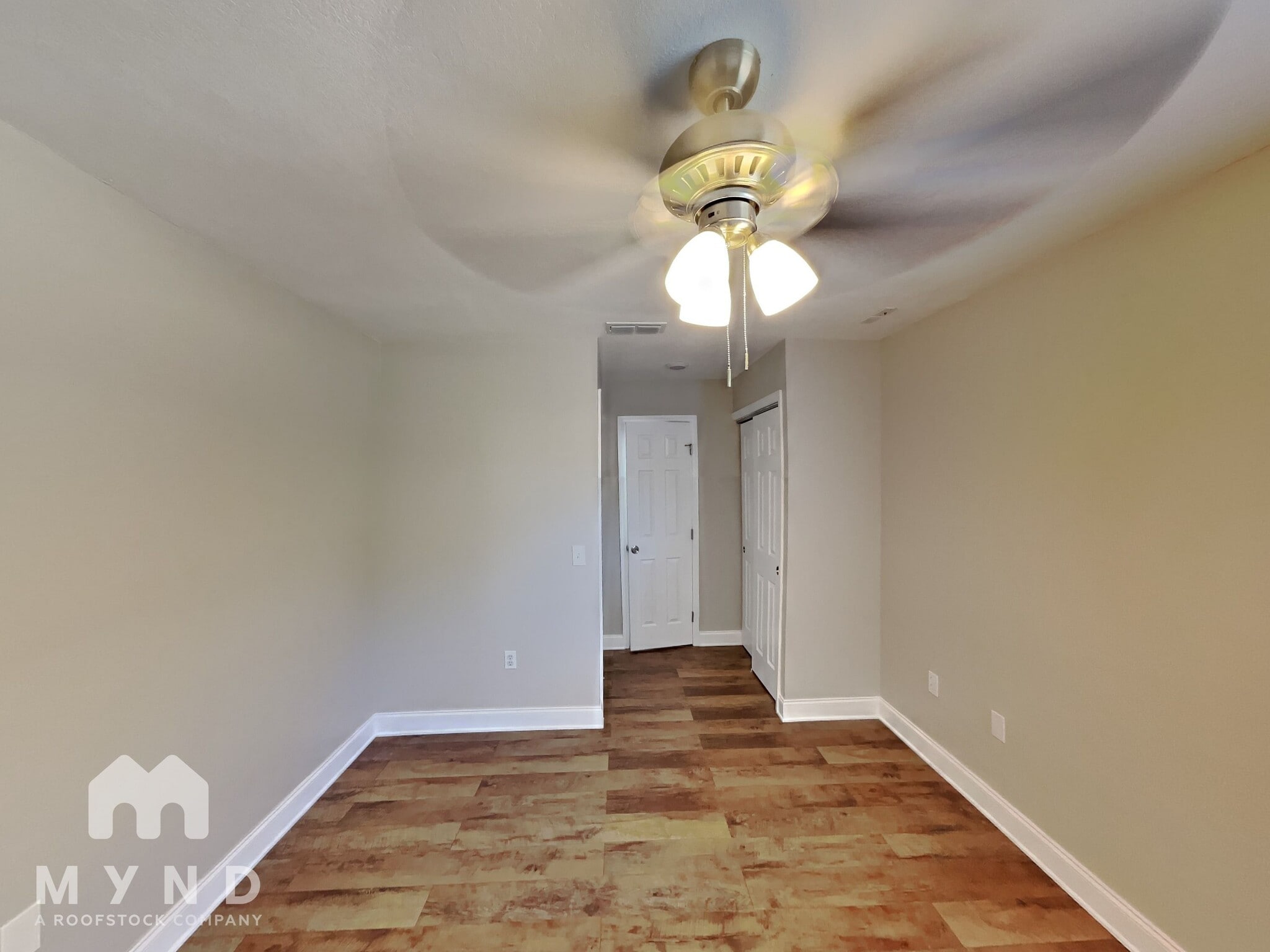 Building Photo - 13014 Woodward Dr