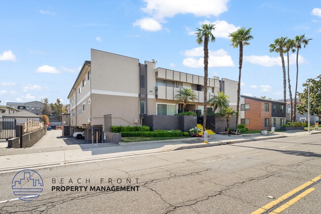 Building Photo - 1105 N. Flower St.